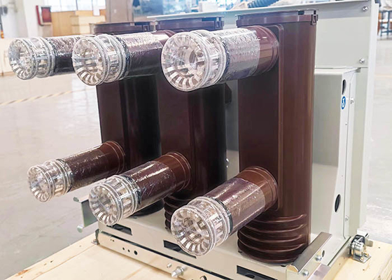 Zurücknehmbarer Leistungsschalter 1250A VCB des Vakuum12kv Hochspannungs-Innenwechselstrom für Schaltanlage