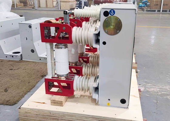 ZN28G - 12 Innenvakuumleistungsschalter Dreiphasen-Nennspannung Wechselstroms 50HZ 12KV