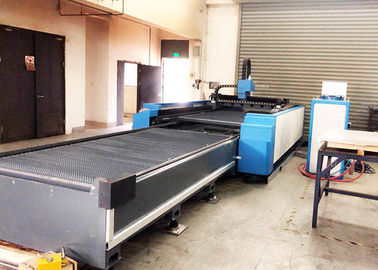 FL-3015-2000W CNC Laser-Stahlschneidemaschine, automatische Kurstabelle CNC-Schneidemaschine