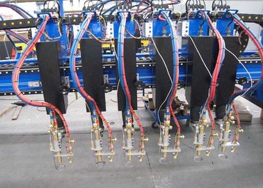 Automatische Bock-Art CNC-Plasmaschneiden-Maschine mit multi Brennschneiden-Fackeln