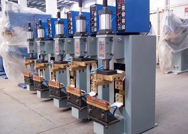 Spezielle DN-Reihen-pneumatische Nahtschweißungs-Maschine 25~150KVA mit beweglicher unten Elektrode
